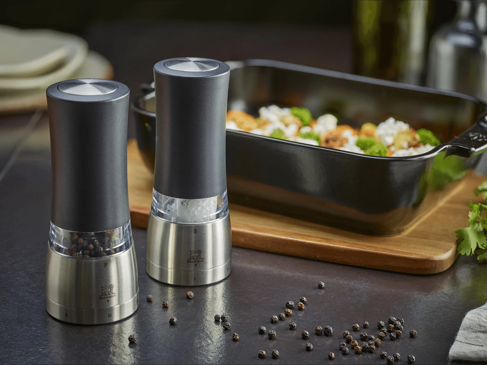 Daman Z DUO Electric salt and pepper mill 2 pieces, Black Peugeot