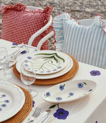 Madelen Möllard Pansy serving platter - Blue, Small, 22.5 cm - Pick a Poppy