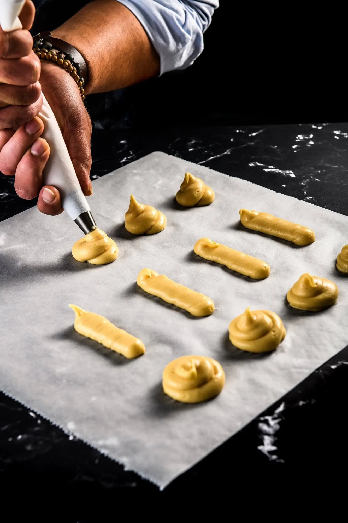 Plate-it piping bag, Stand with bobbins, 11 pieces Plate It