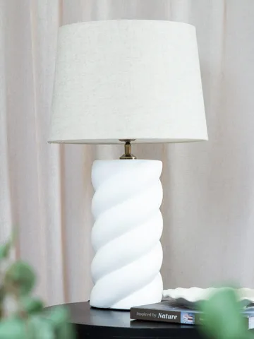Spin table lamp - White-beige - PR Home