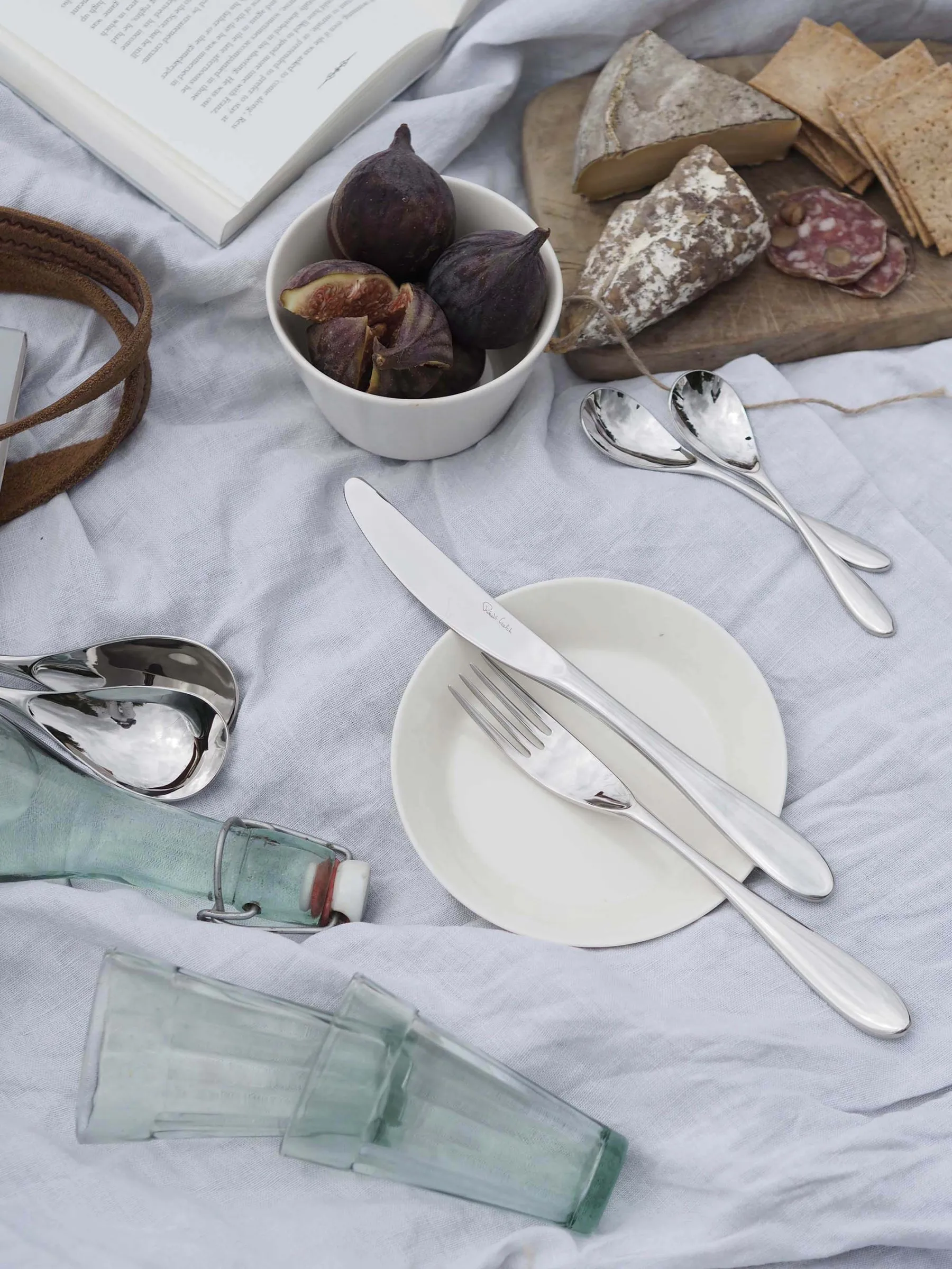 Bourton Bright cutlery, 24 pieces Robert Welch