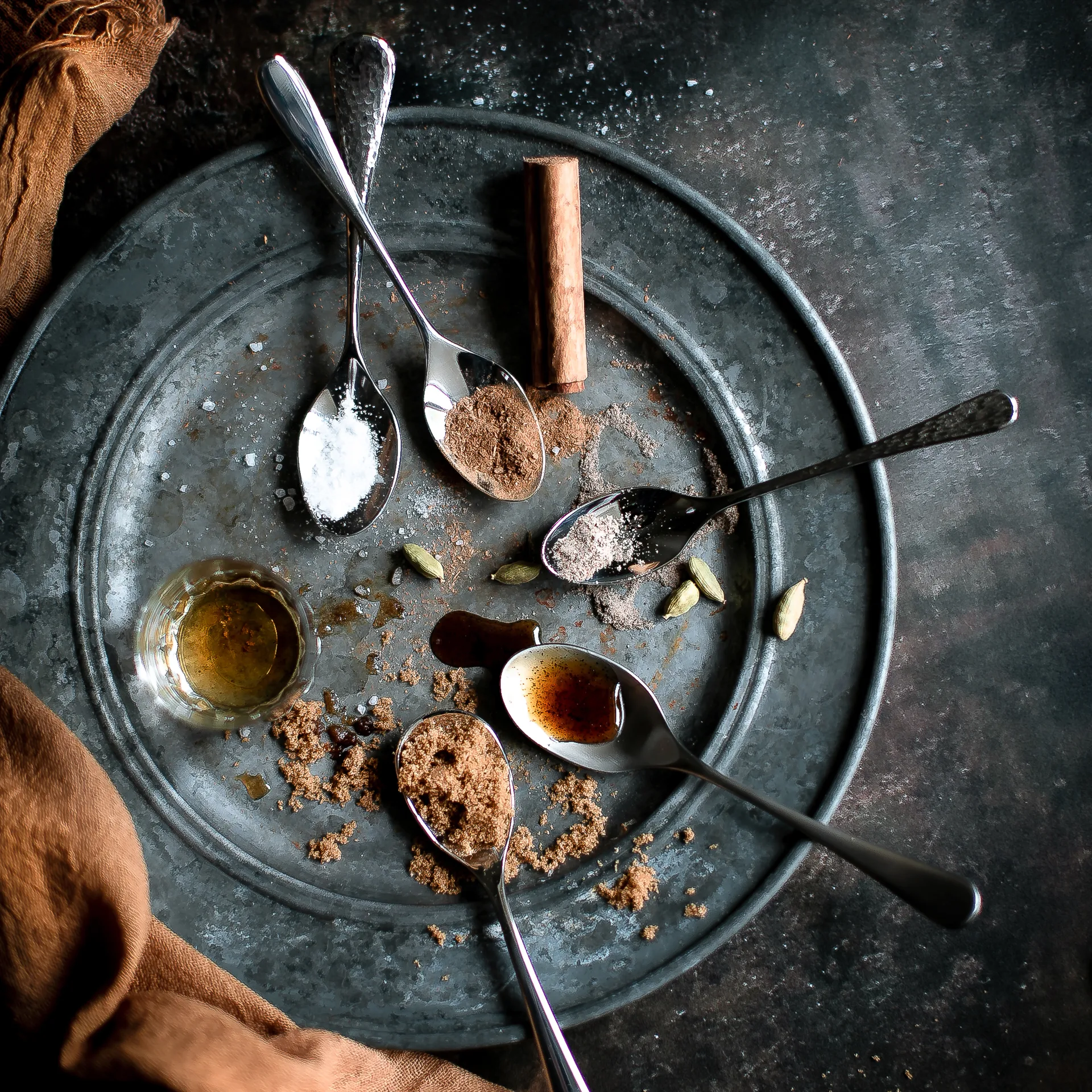 Skye Bright dessert spoon, stainless steel Robert Welch