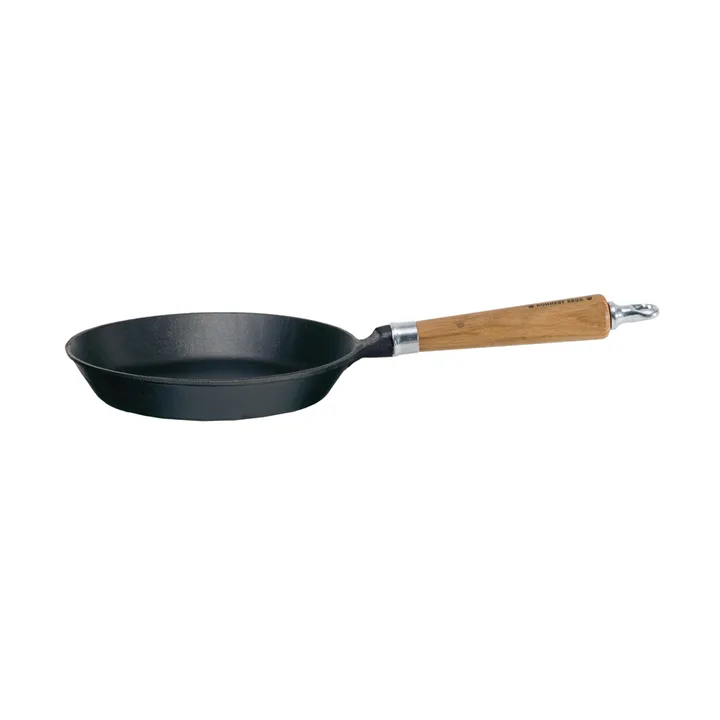 Maestro frying pan - Ø24 cm with oak handle - Ronneby Bruk