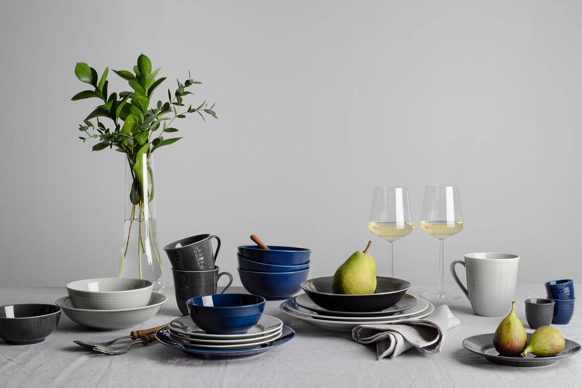 Swedish Grace bowl small, midnight (blue) Rörstrand
