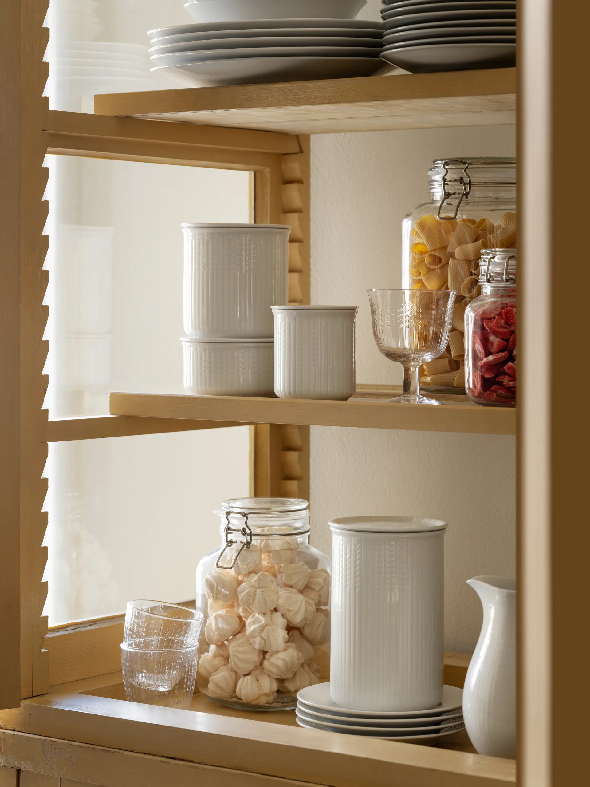 Swedish Grace storage jar L 1.3 L, Snow Rörstrand