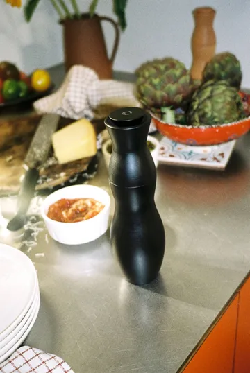 Crush on you spice grinder - Black, 23 cm - Rosendahl
