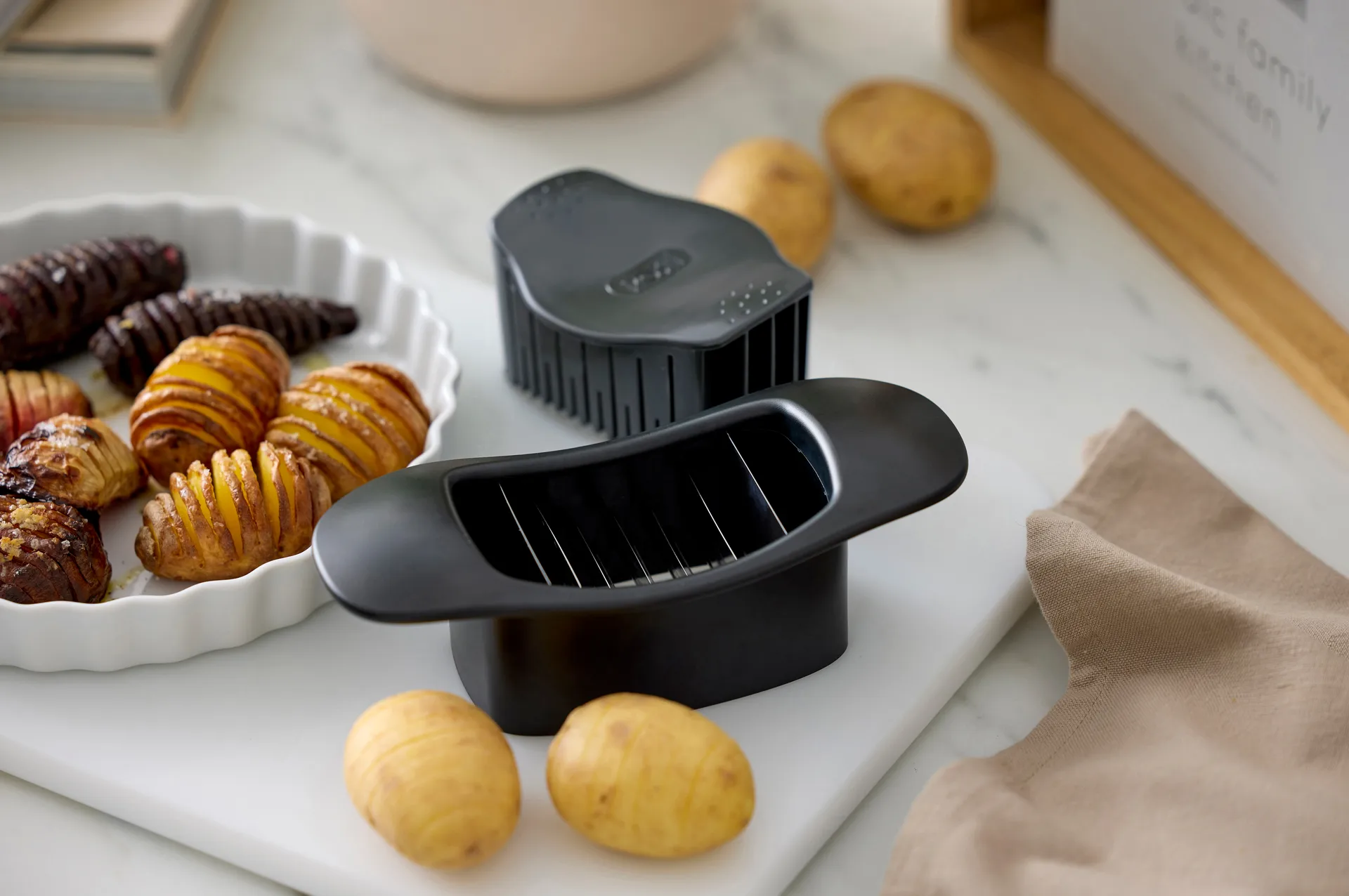 Classic hasselback cutter, Black Rosti