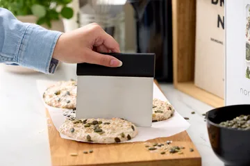 Emma dough cutter steel - Black - Rosti