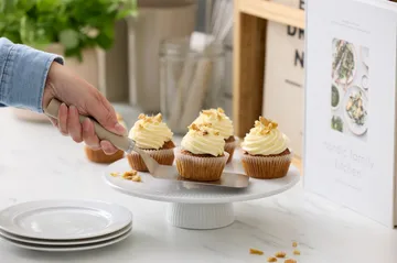 Emma palette knife wide steel 26 cm - Hummus - Rosti