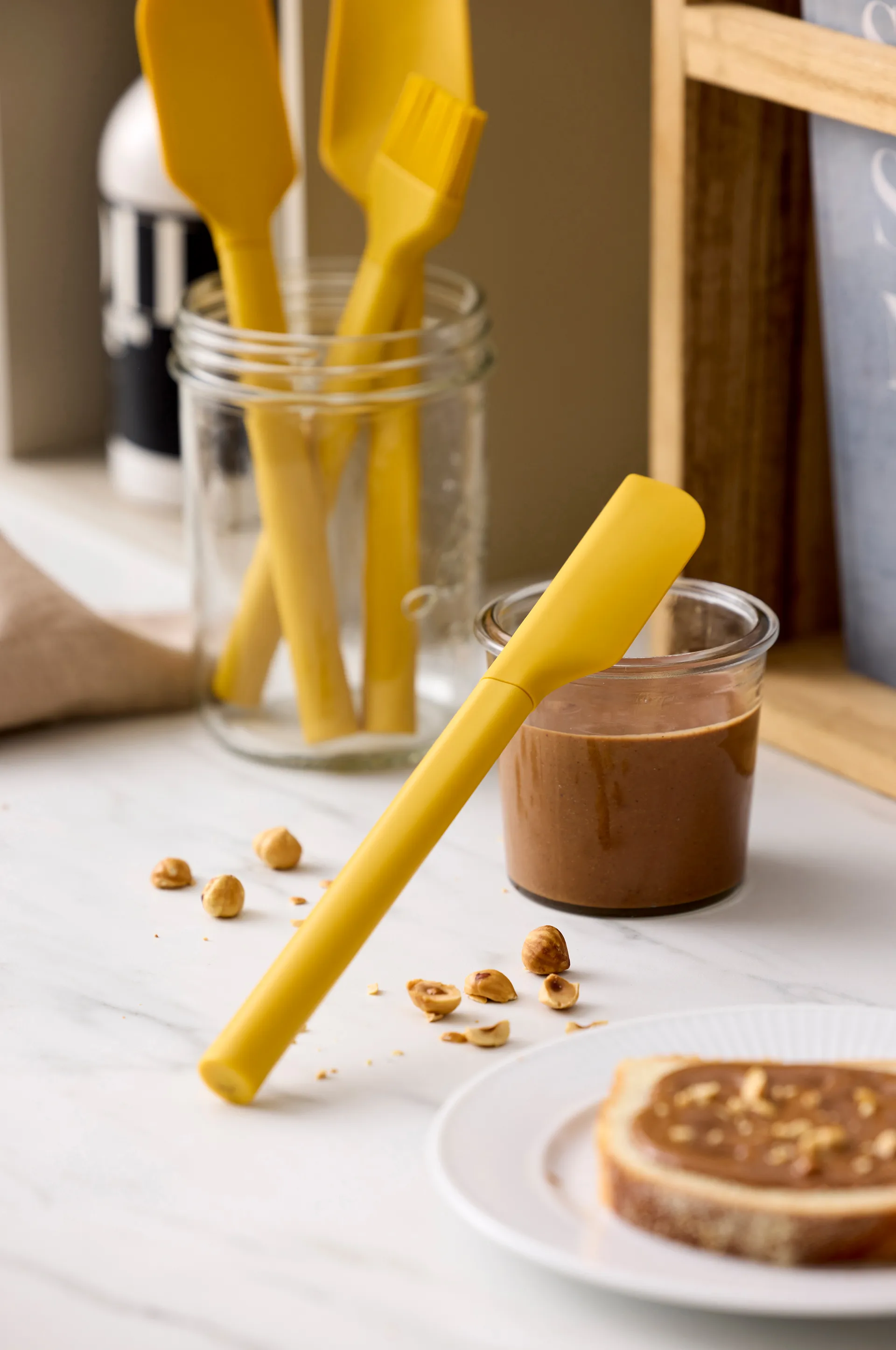 Rosti Emma spatula narrow, Curry Rosti