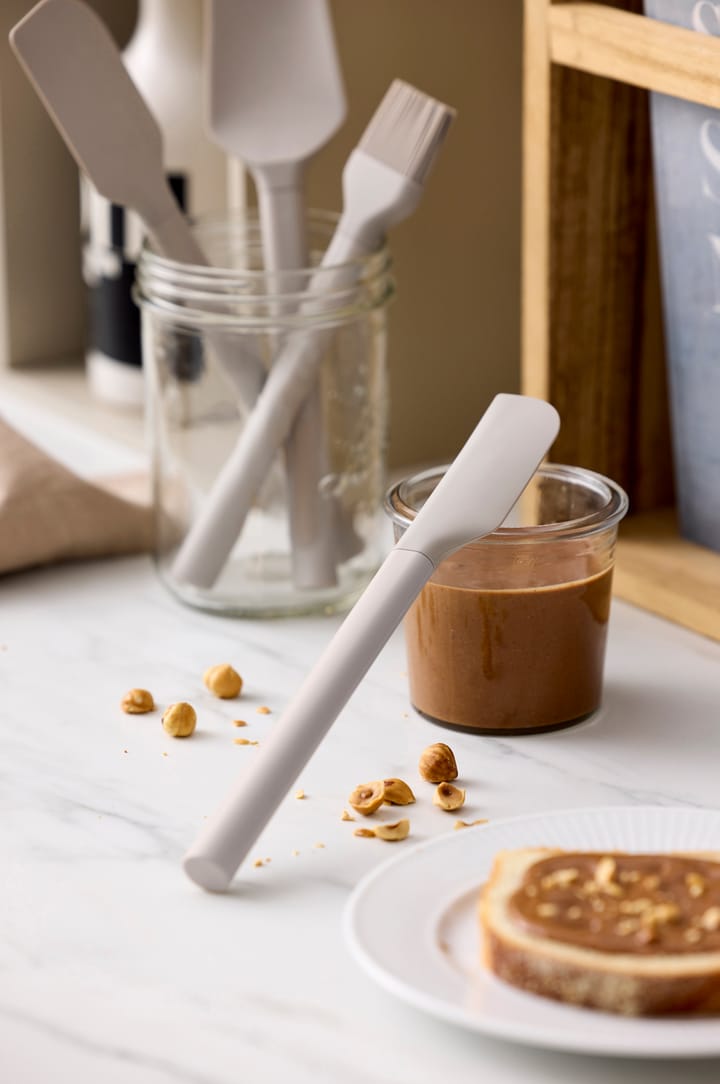 Rosti Emma spatula narrow, Humus Rosti