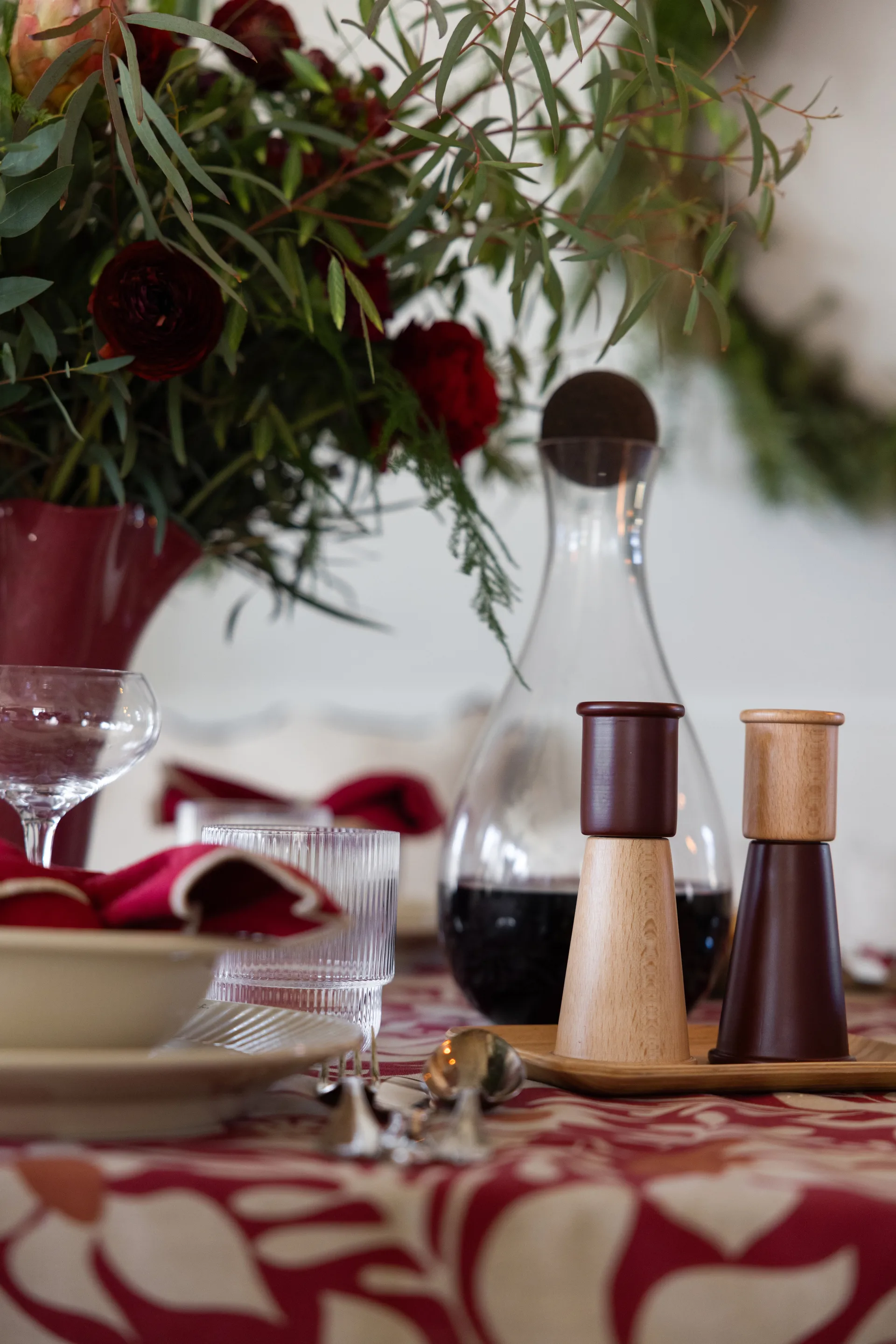 Cucumber salt and pepper grinder small 2 pieces, Red-brown Sagaform