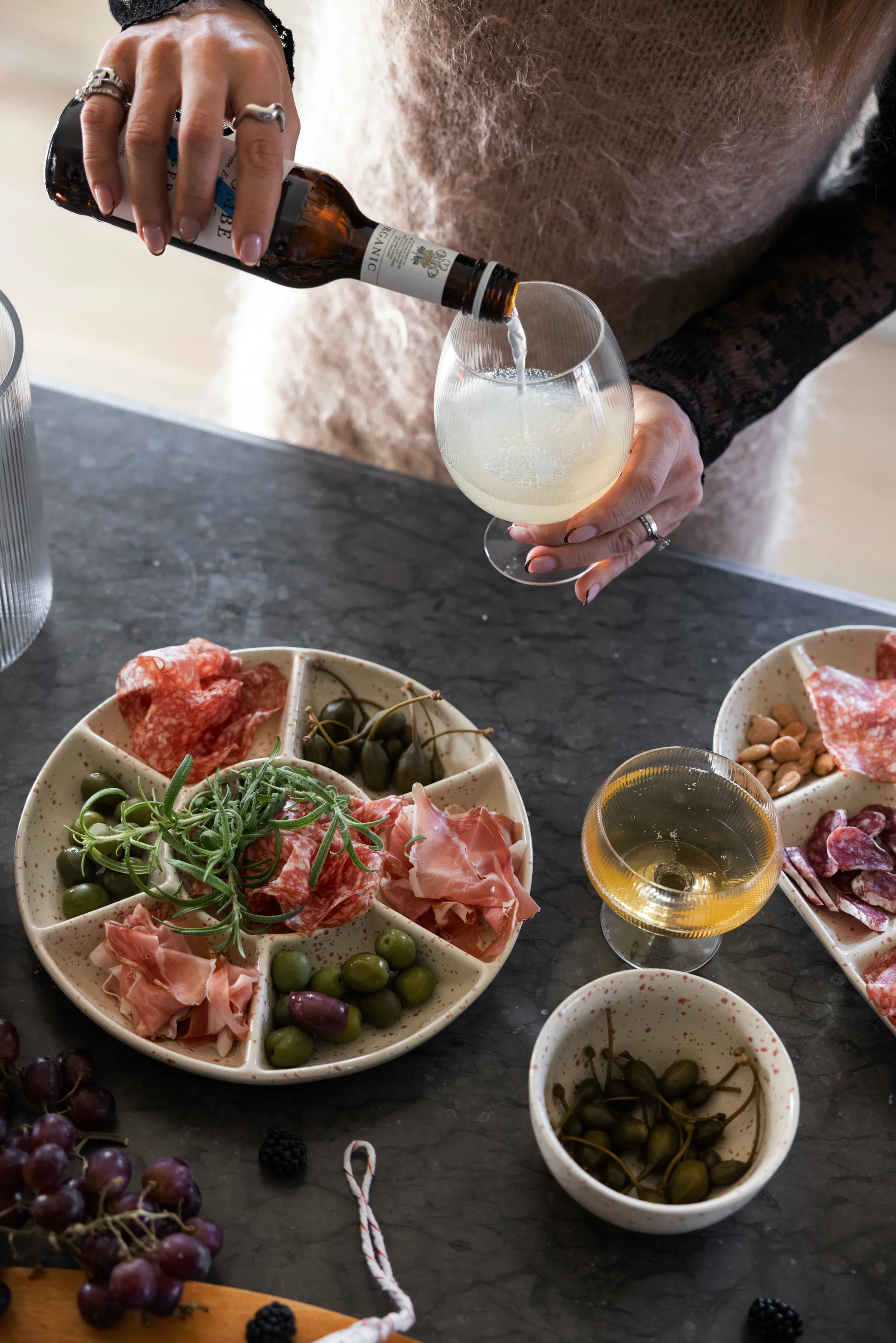 Ditte bowl 2-pack, Beige-burgundy Sagaform