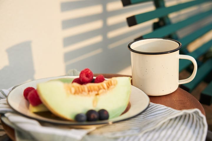 Doris enamel mug 35 cl, Beige Sagaform