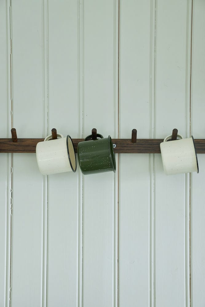 Doris enamel mug 35 cl, Green Sagaform