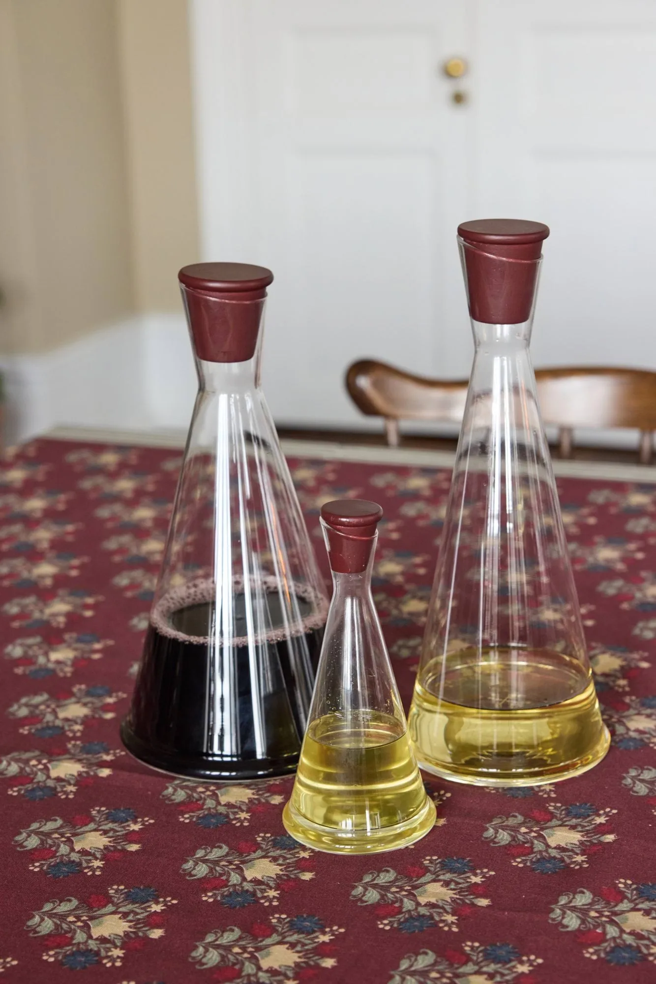 Gurken oil/vinegar carafe, Clear-dark red, 25 cl Sagaform