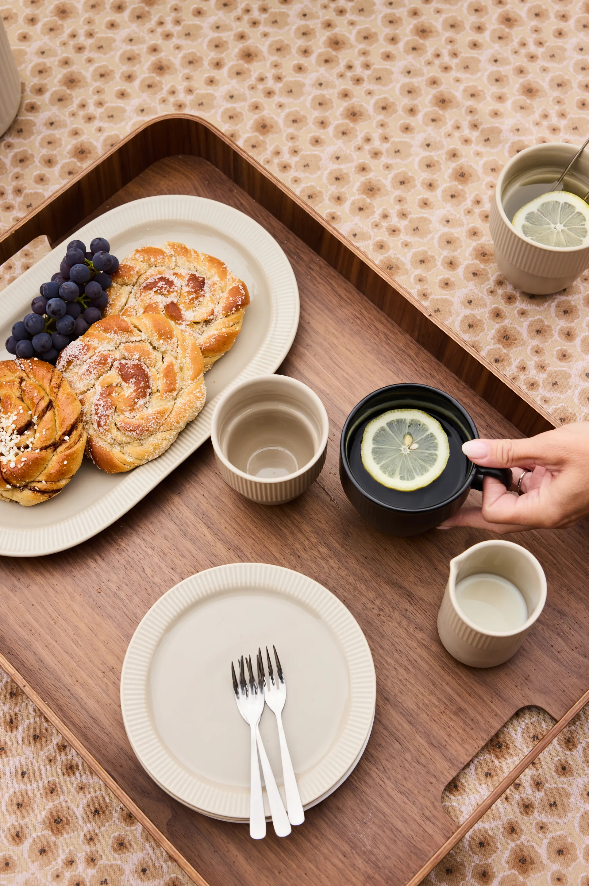 Inka side plate, Beige-warm gray, Ø17 cm Sagaform