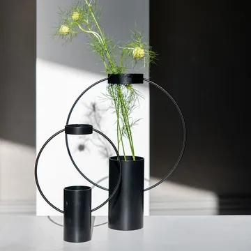 Moon vase 21 cm - black - Sagaform