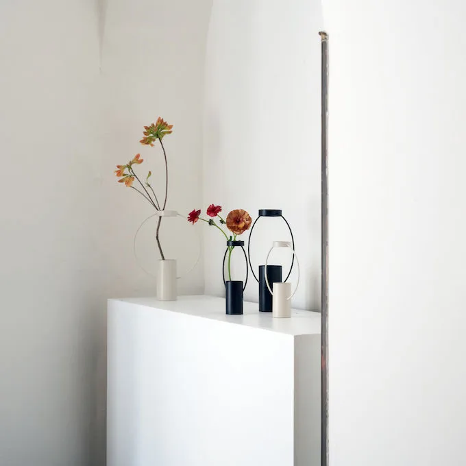 Moon vase 30 cm, black Sagaform