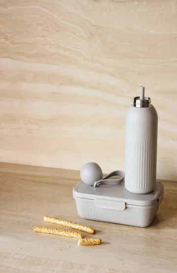 Tina lunch box 1.1 L - Beige-warm grey - Sagaform