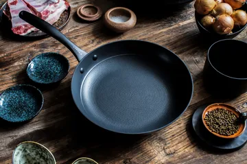 Satake ceramic frying pan lightweight cast iron 20+28 cm - Satake