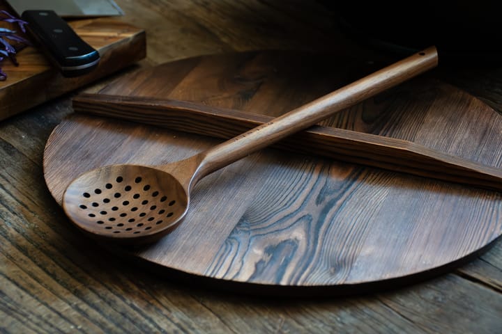 Satake perforated ladle 33.5 cm, Walnut Satake