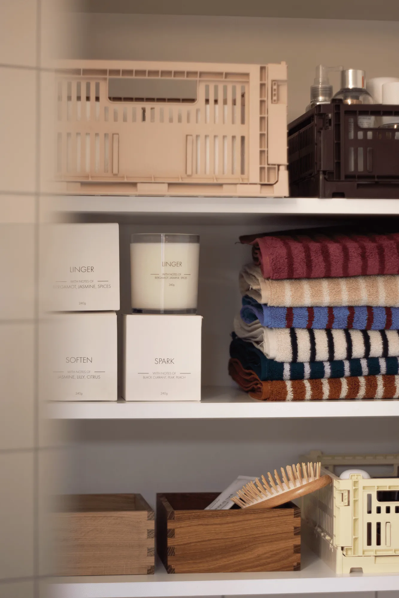 Spark scented candle, 260 g Scandi Essentials