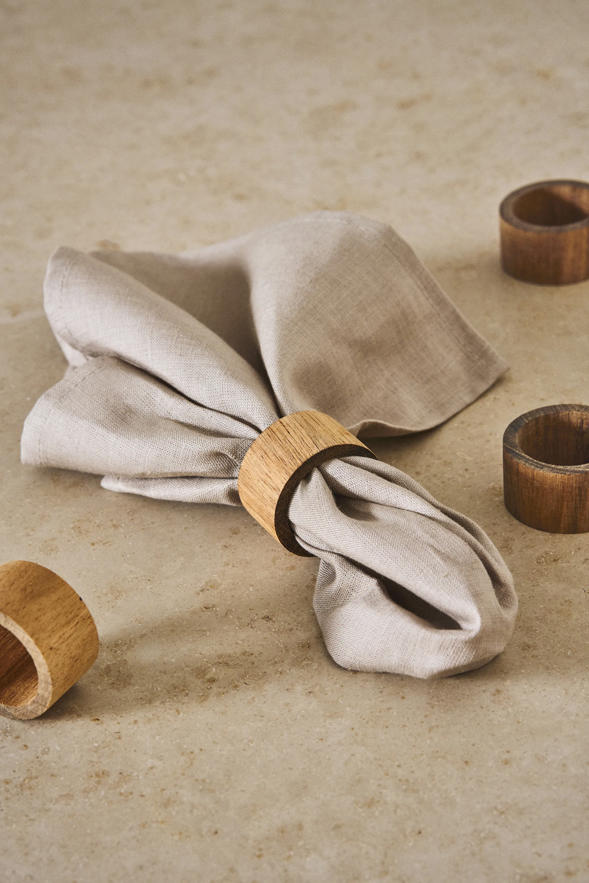 Hollow napkin ring Ø5 cm 4-pack, Acacia Scandi Living