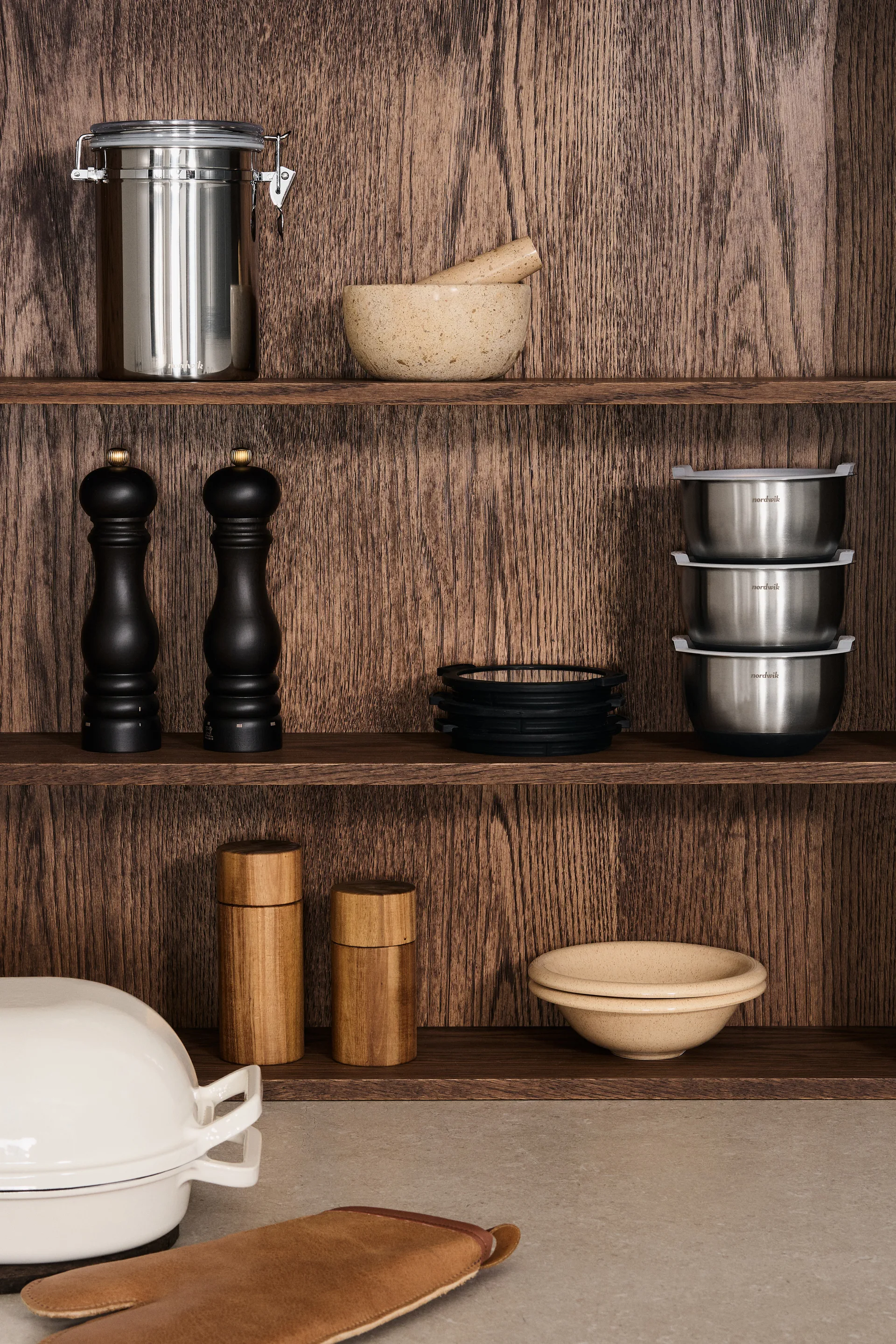 Hollow pepper mill 16 cm, Acacia Scandi Living