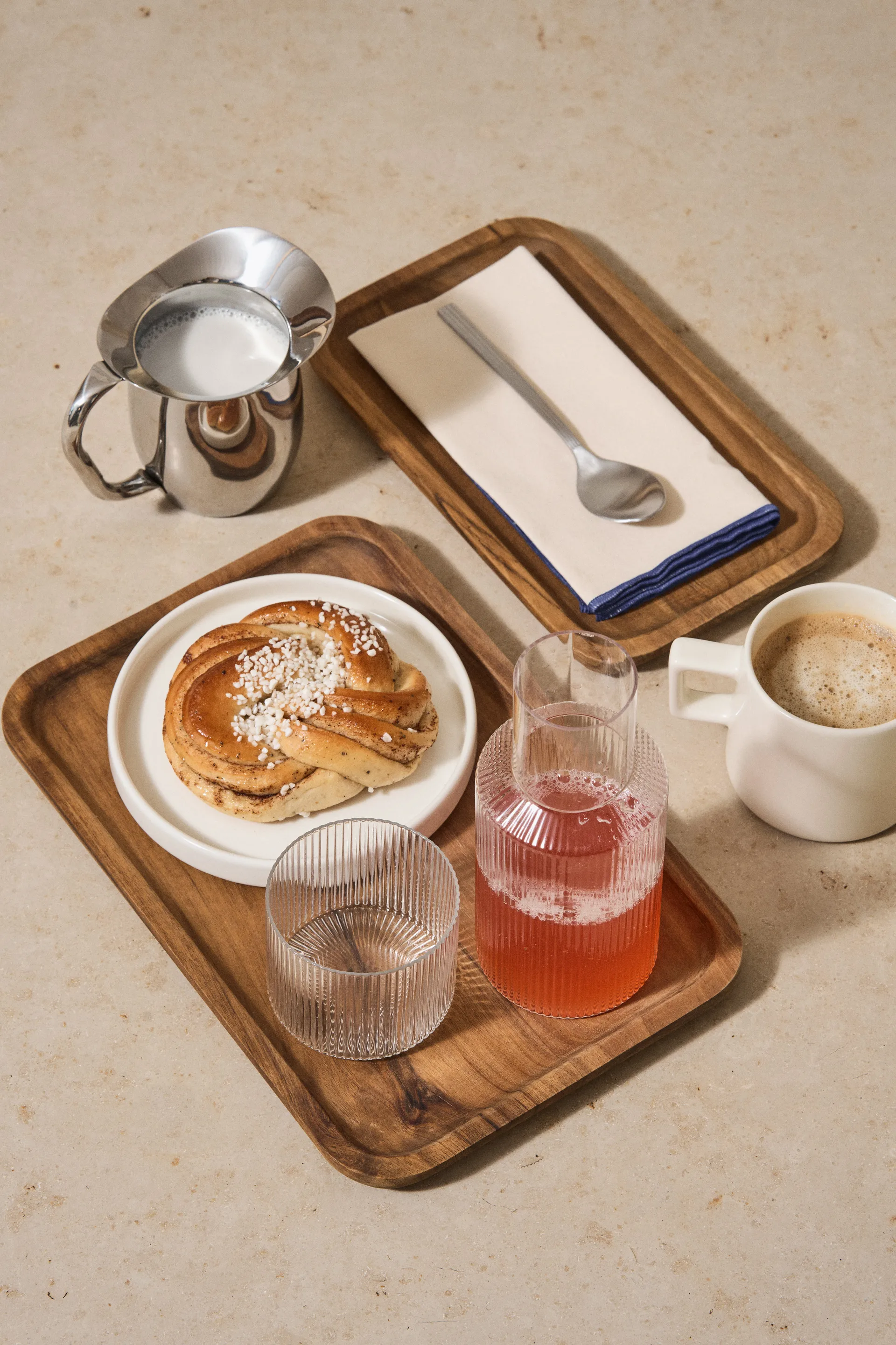 Hollow serving tray, 20x30 cm Scandi Living