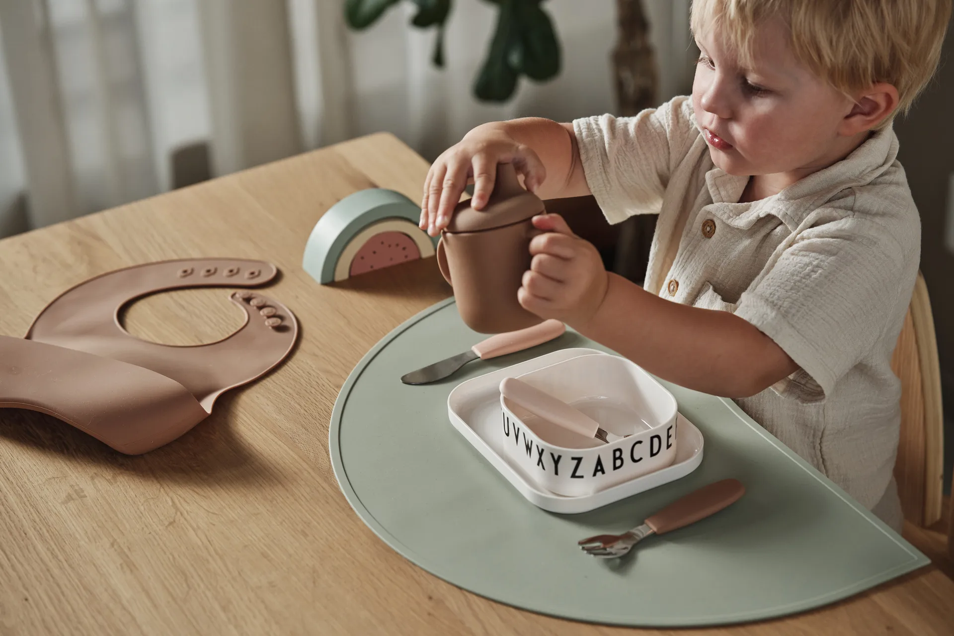 Lumi silicone placemat, Green Scandi Living