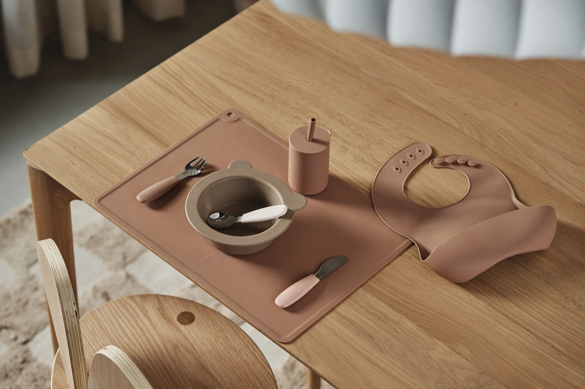 Silly bib silicone 2-pack, Vanilla-hazelnut Scandi Living