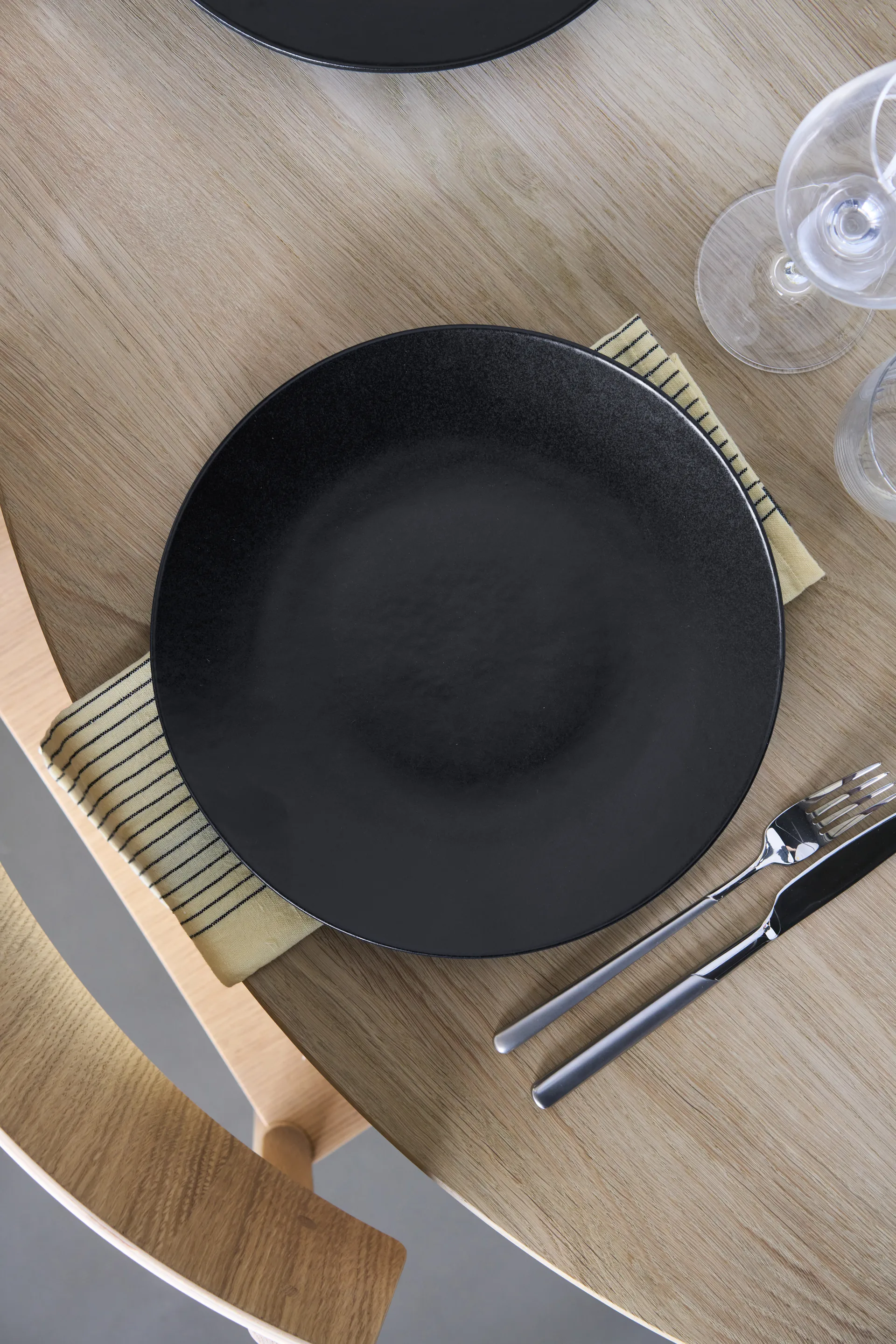 Terra dinner plate, Black stoneware, Ø26,5 cm Scandi Living