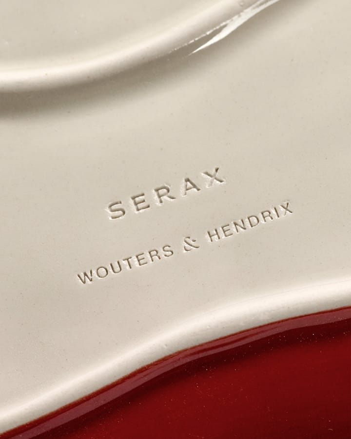 Les Objets Mouleversants tray M, Red-white Serax