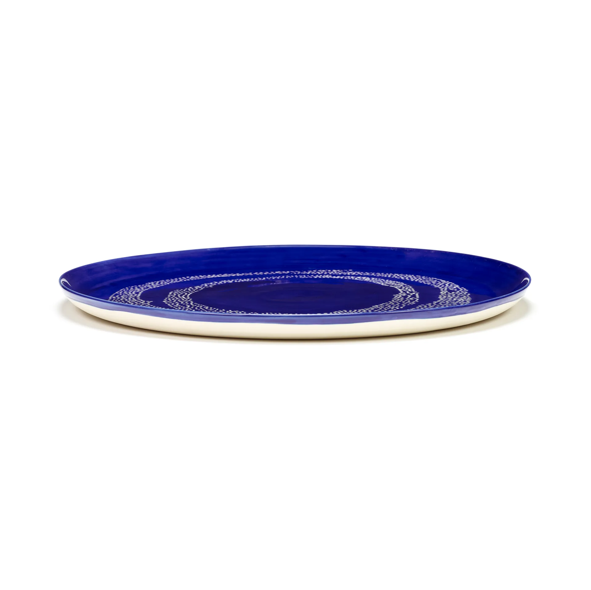Ottolenghi Feast serving platter Ø35 cm, Dark blue dots-white Serax