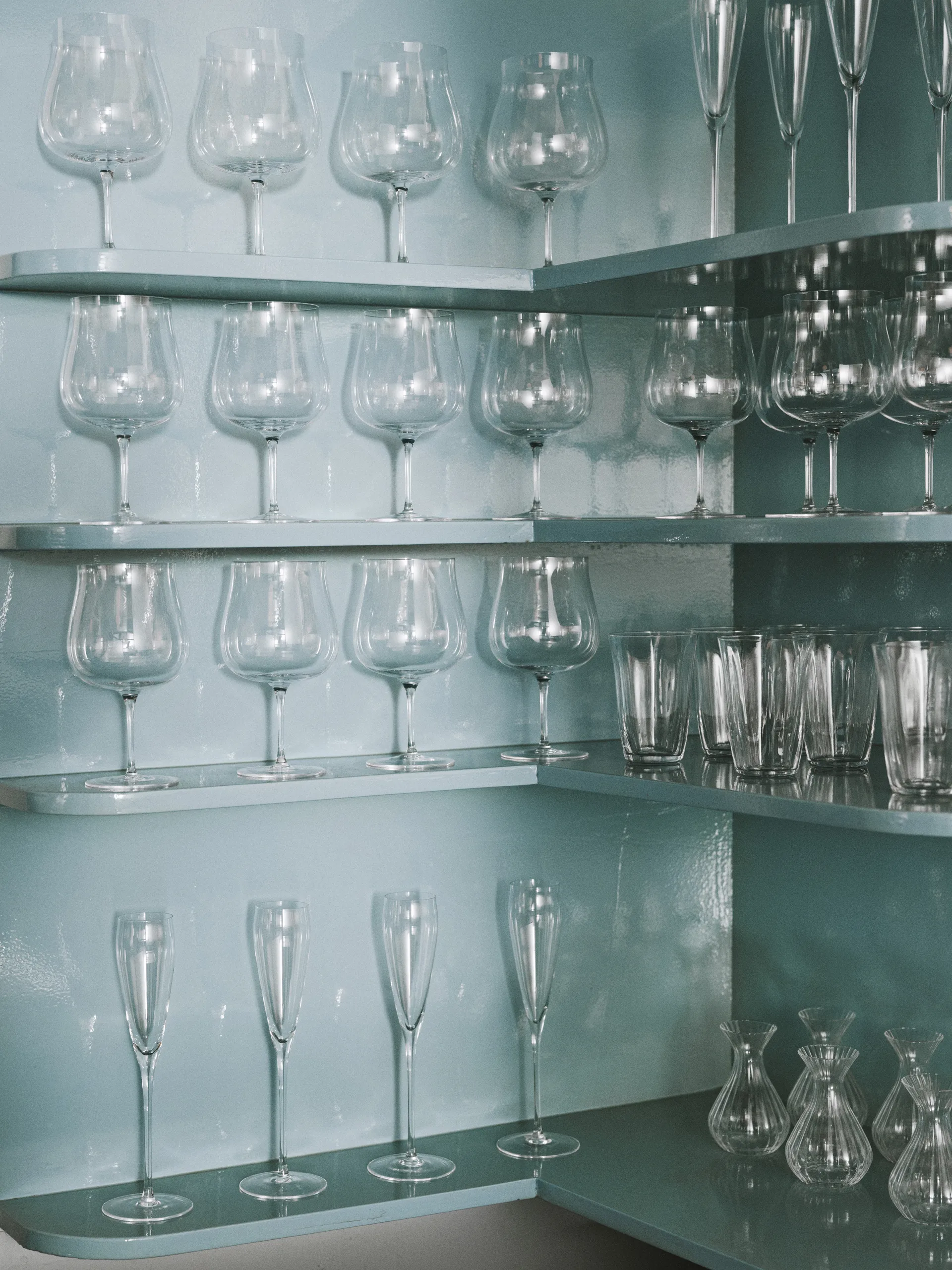 Silhouette water glass 30 cl 4-pack, Clear Serax