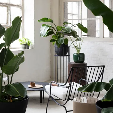 Vasaro pedestal h90 cm Ø35 cm - black - Serax