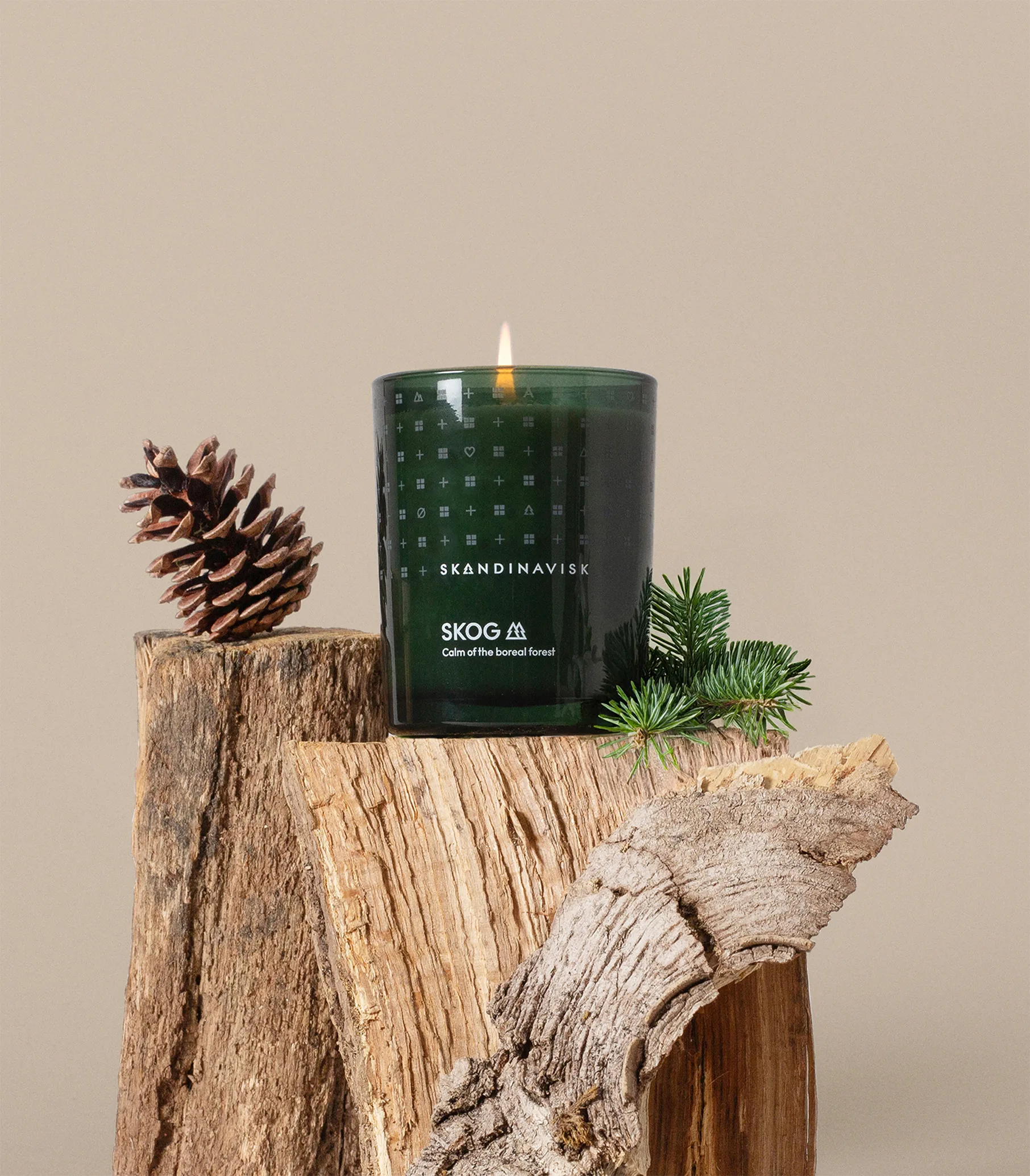 Skog scented candle with lid, 200 g Skandinavisk