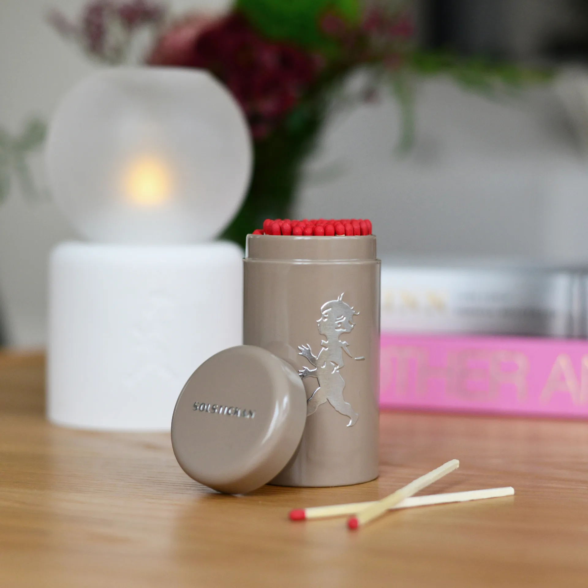 Solstickan matchstick tube 100 pack, Sand Solstickan Design