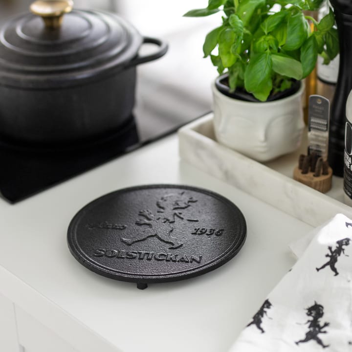 Solstickan trivet 19 cm, Black Solstickan Design