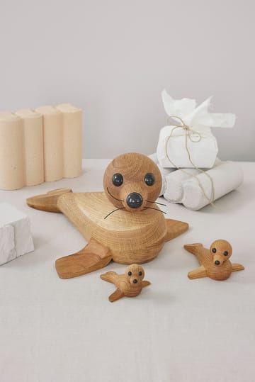 Anaana seal decoration 17 cm - Oak - Spring Copenhagen