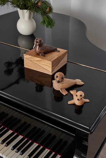 Baby seal decoration - Oak - Spring Copenhagen