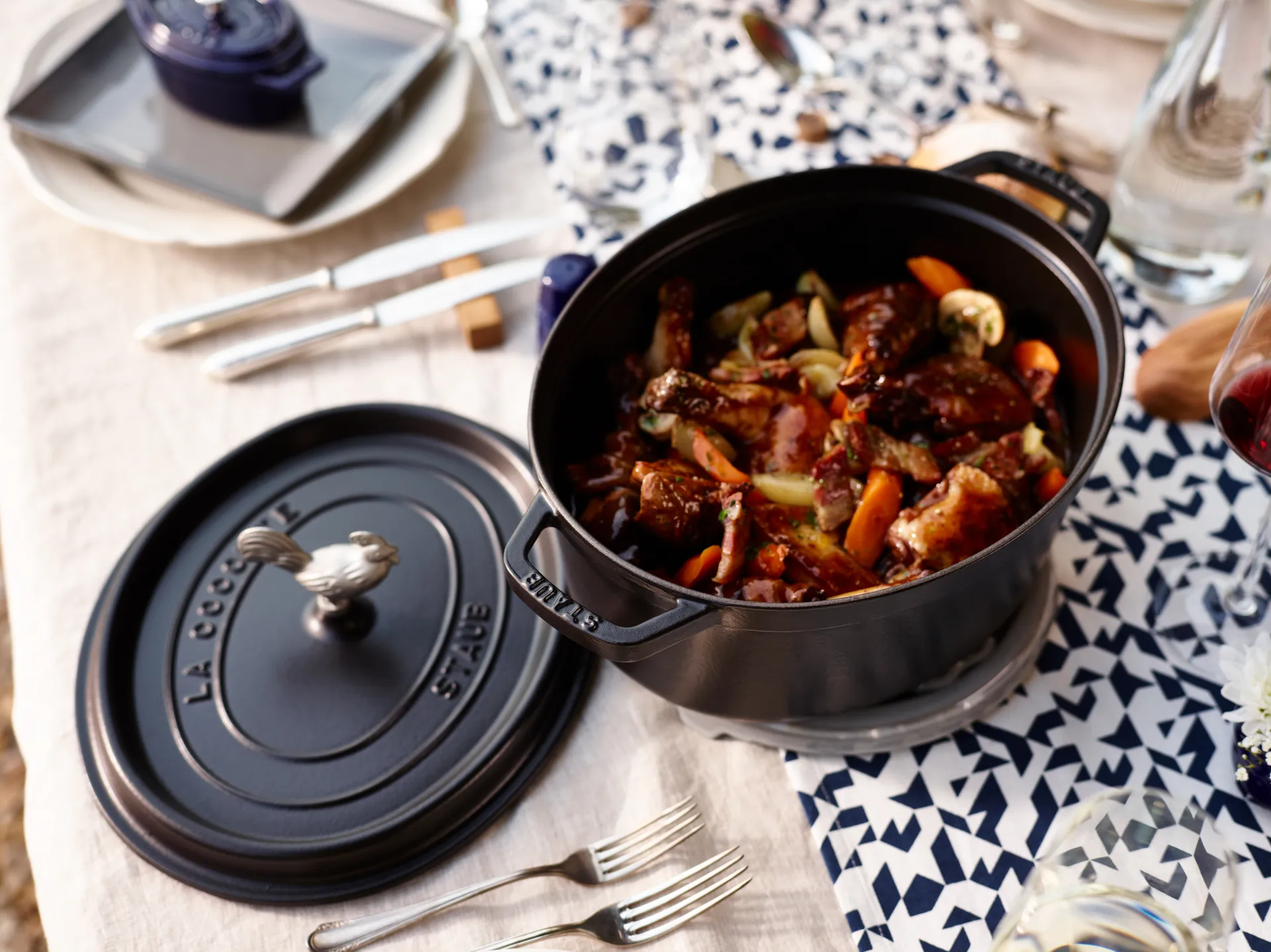 Staub knob in metal, Chicken STAUB