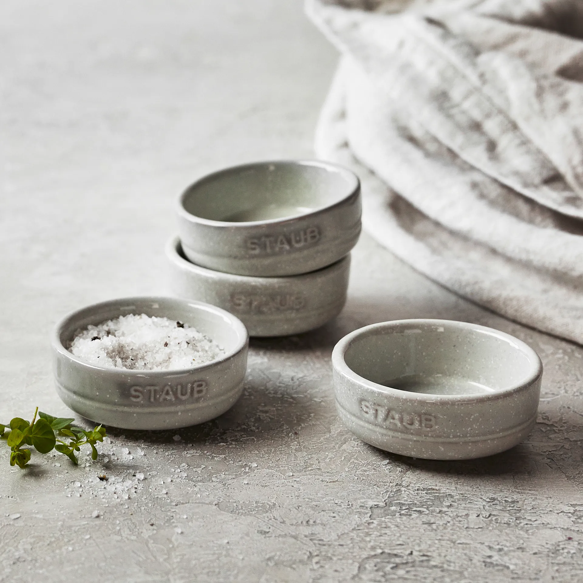 Staub New White Truffle mini bowl 4-pack, Ø5 cm STAUB