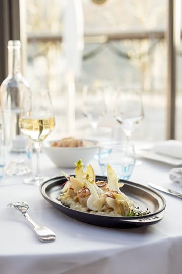 Staub oval fish dish - black - STAUB