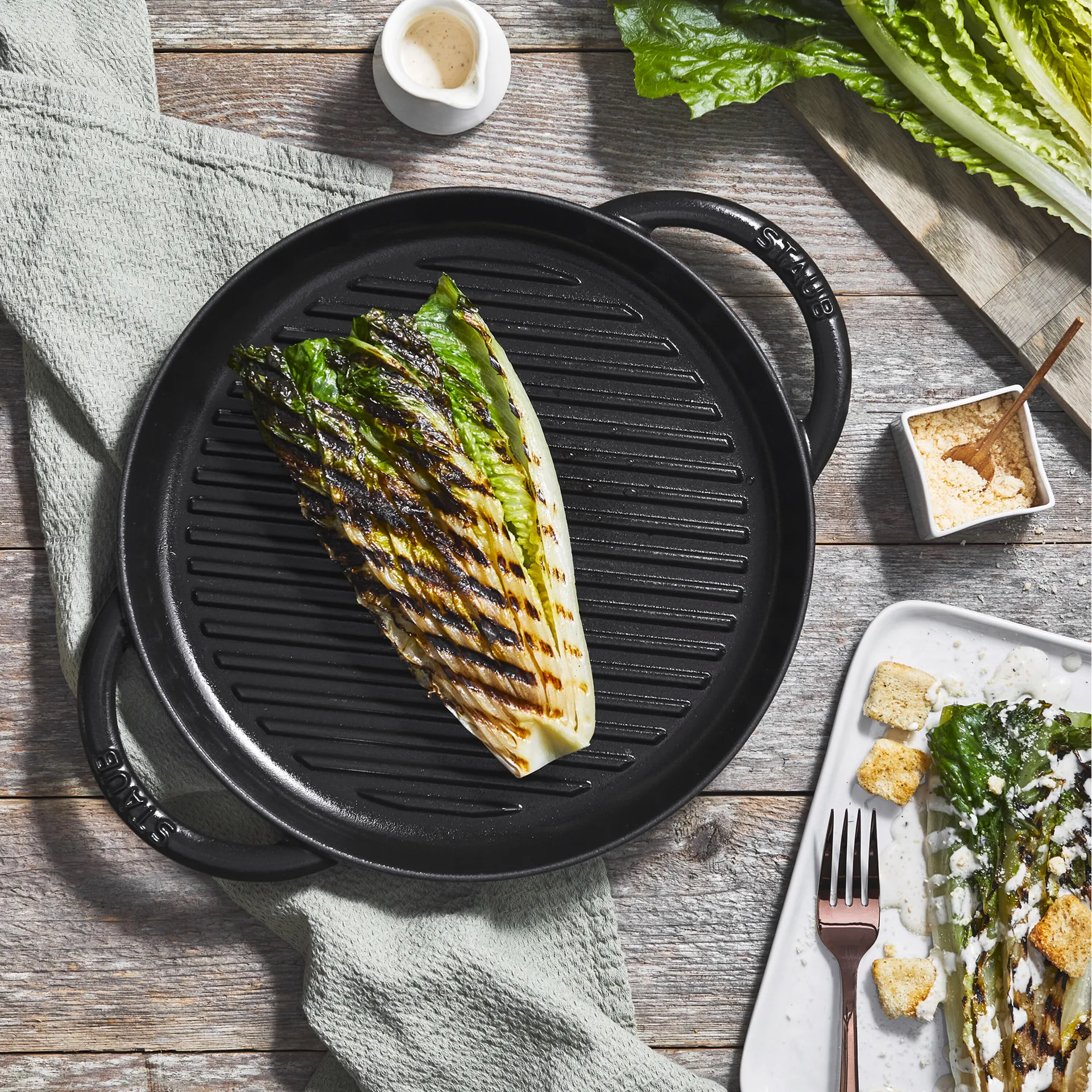 Staub Pure cast iron grill pan round black, Ø30 cm STAUB