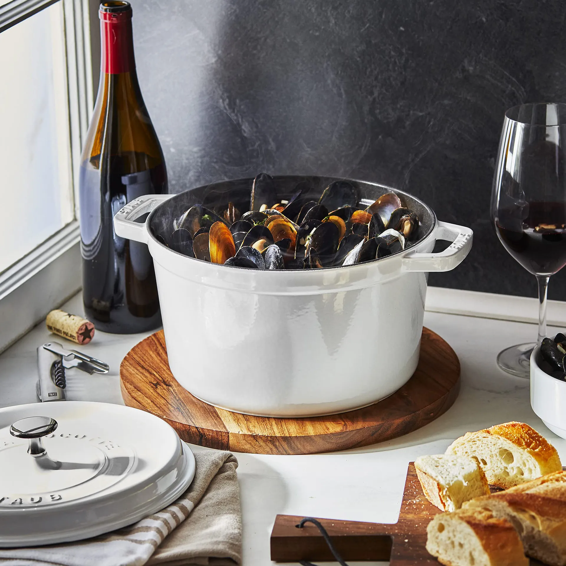 Staub round casserole dish high 4.8 L, White Truffle STAUB