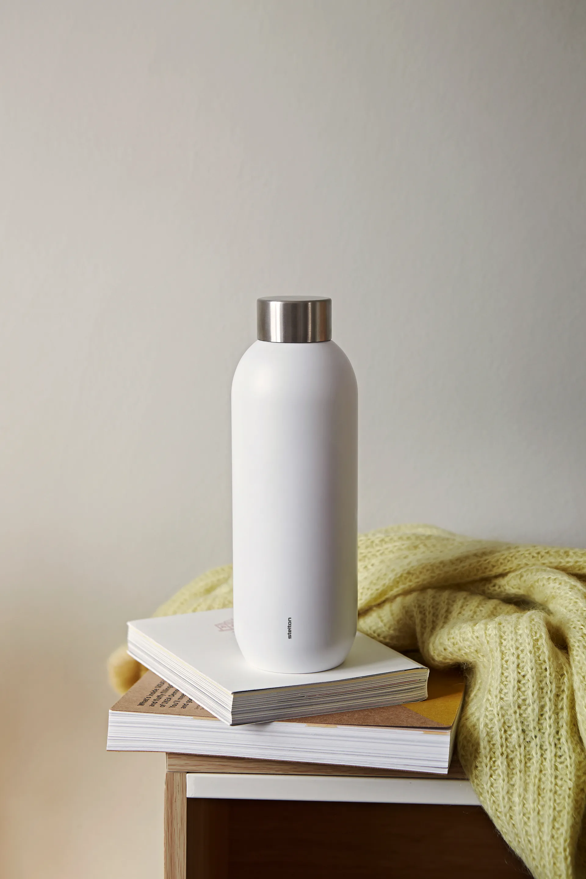 Keep Cool thermos 0.6 l, Soft chalk Stelton