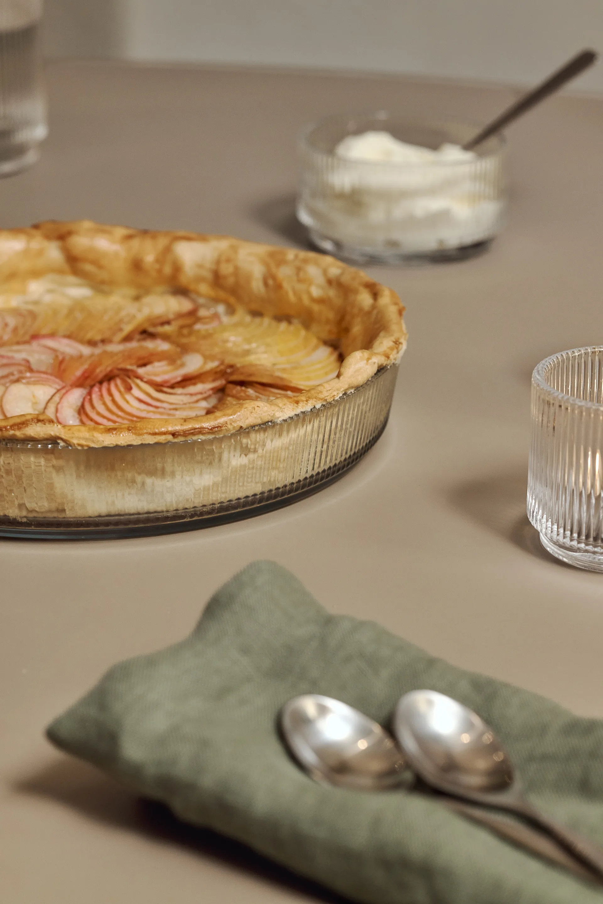 Pilastro ovenproof dish clear, Ø24 cm Stelton