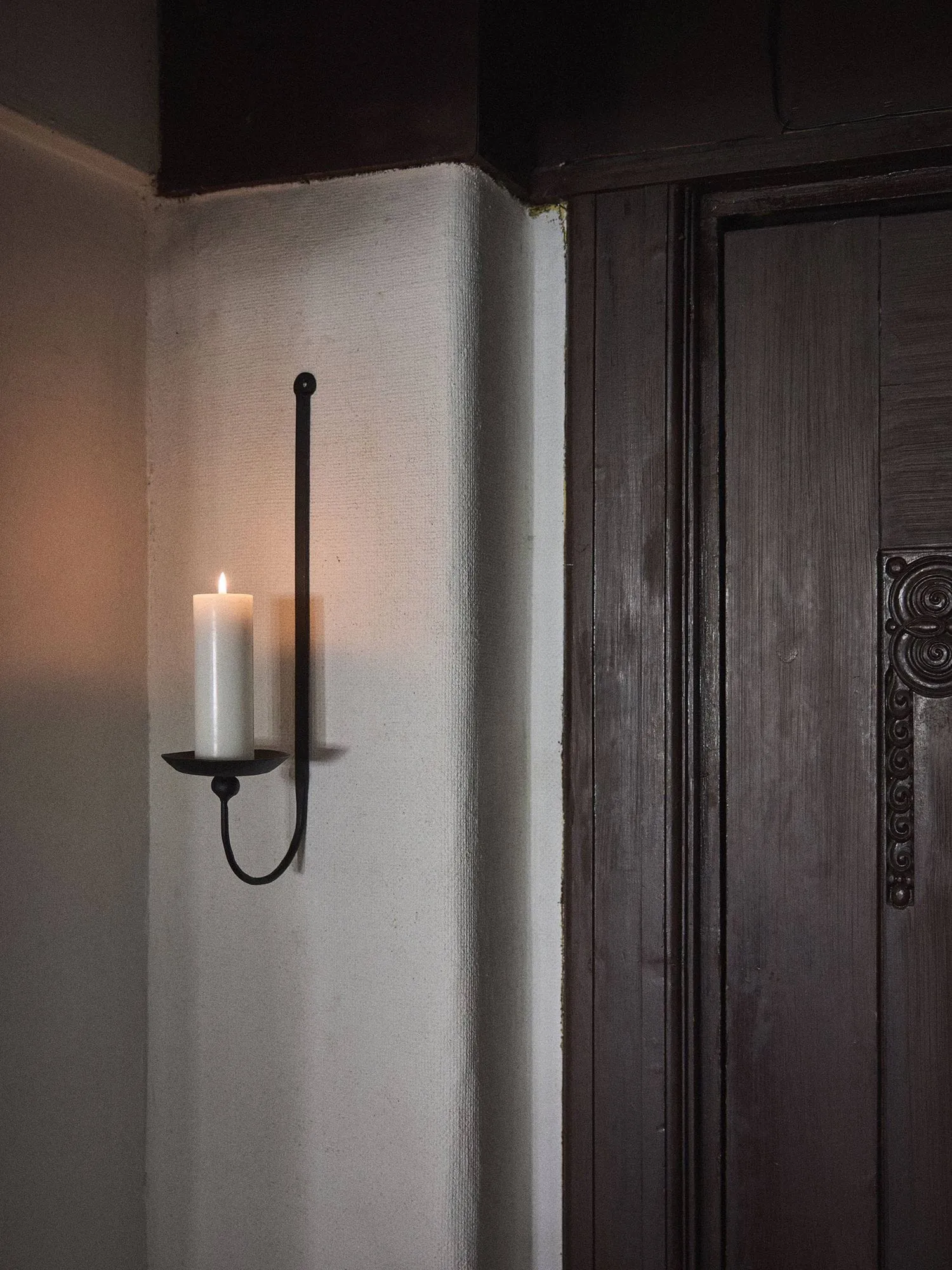 Boule wall candle holder for pillar candles, Black Tell Me More